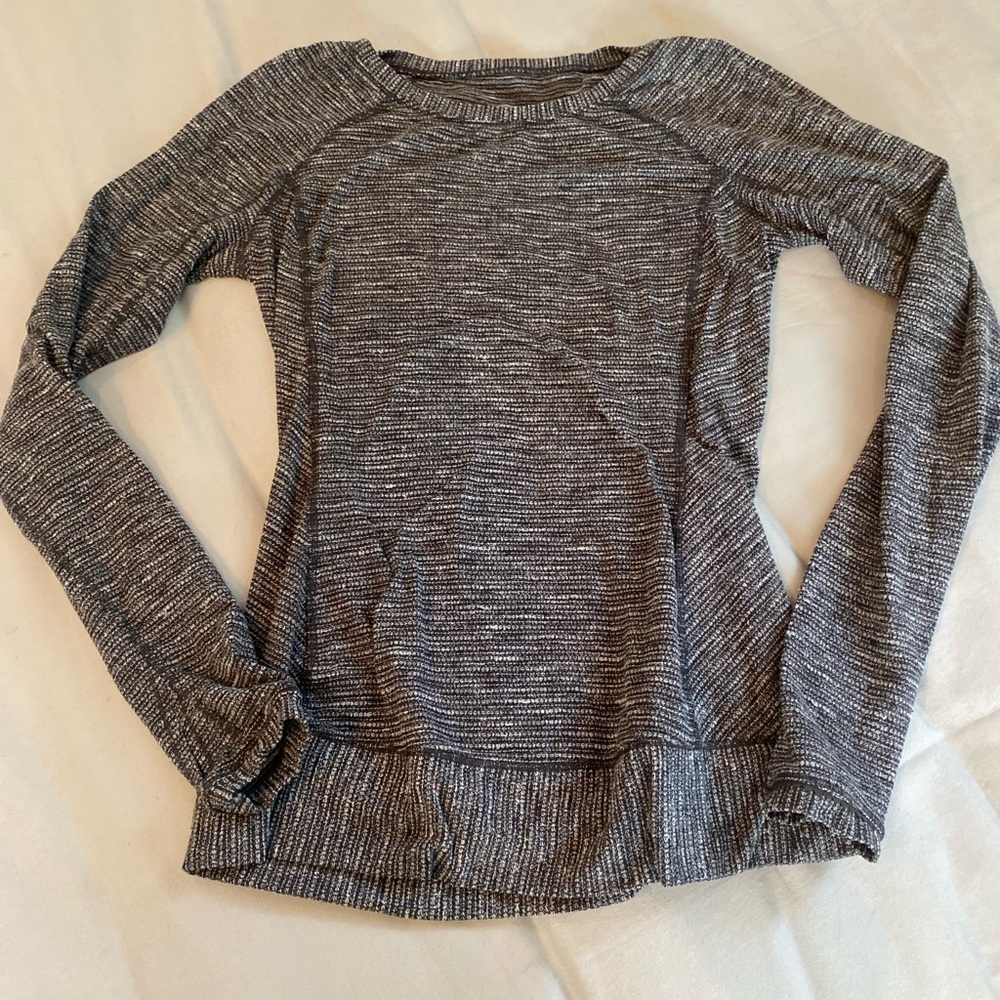Long sleeve Lululemon Shirt